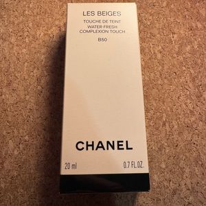 Chanel Les Beiges complexion touch